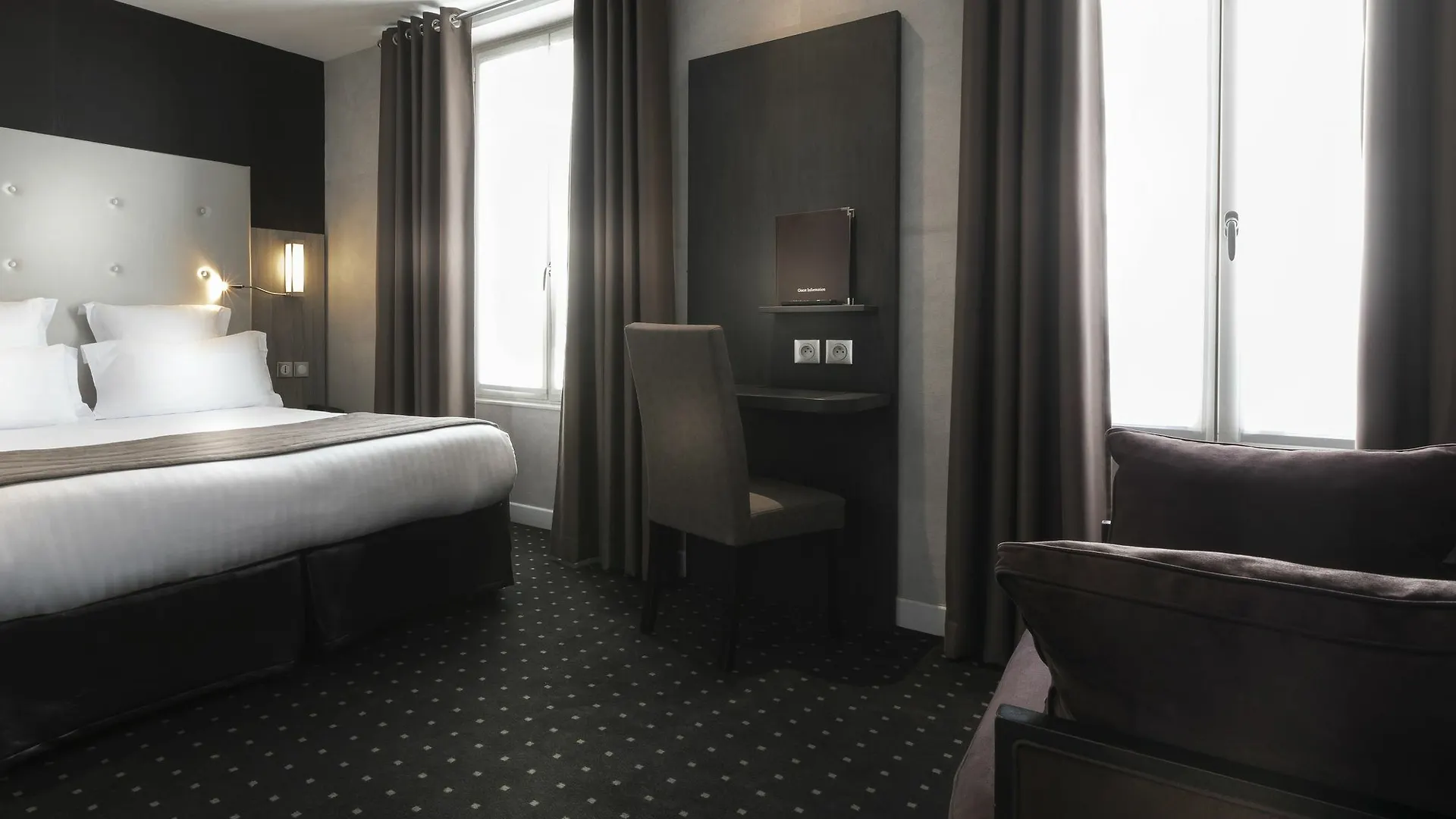 Hotel De La Paix Tour Eiffel Paris